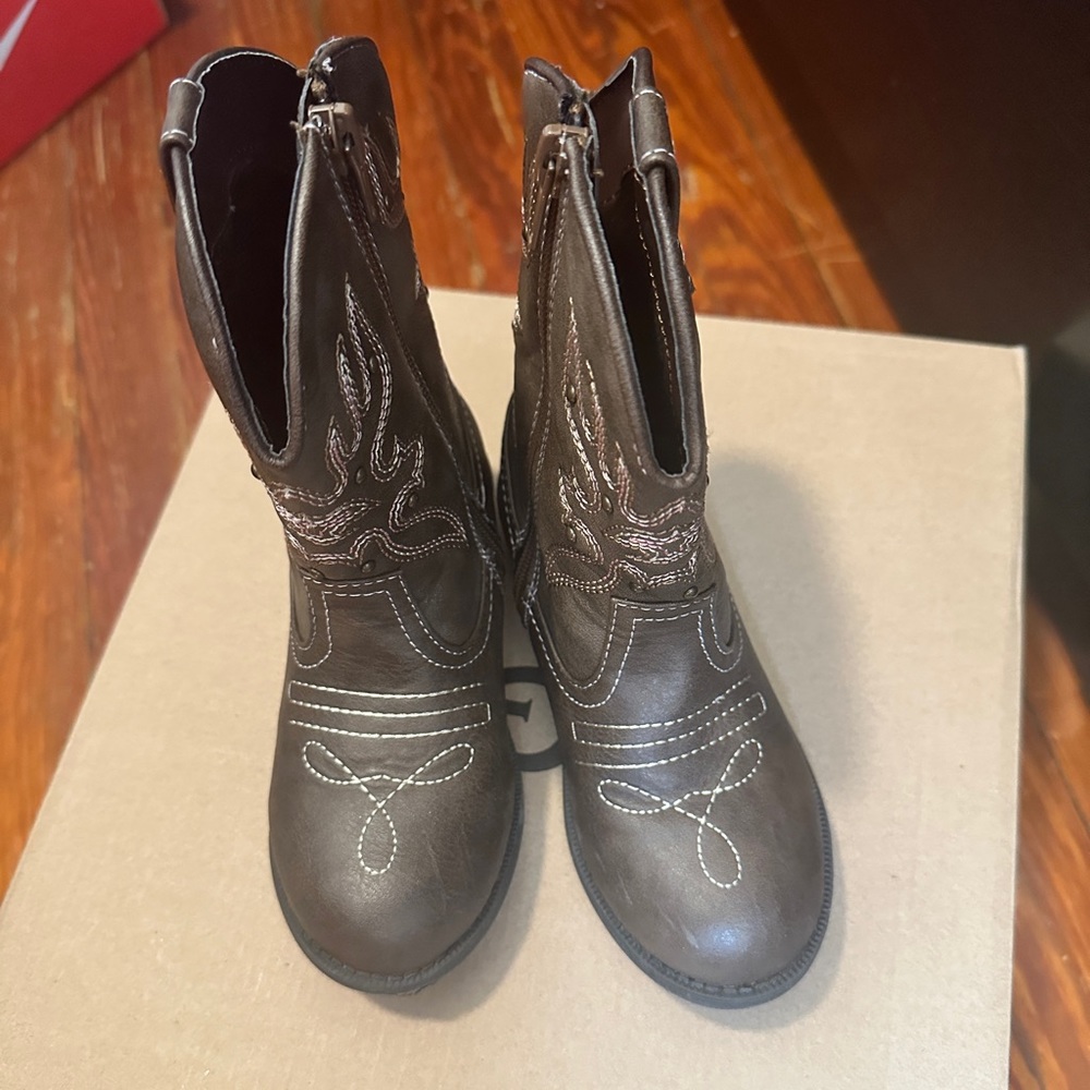 Nina Cowboy Boots